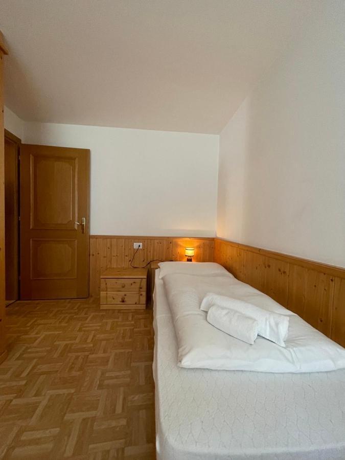 Casa Cesarina By Ama Val Di Fassa Διαμέρισμα Canazei Εξωτερικό φωτογραφία