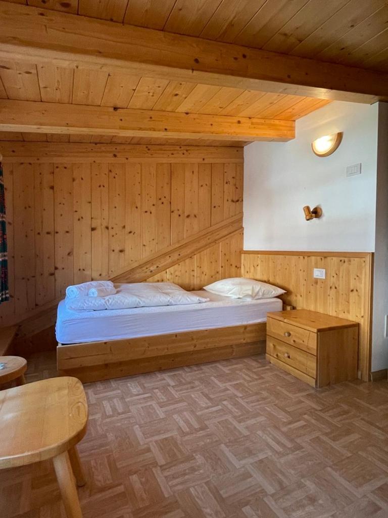 Casa Cesarina By Ama Val Di Fassa Διαμέρισμα Canazei Εξωτερικό φωτογραφία